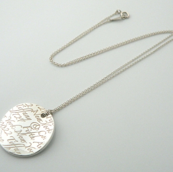 TIFFFANY & CO 💙 Sterling Silver 925 Round Tag Heart Necklace 19 inch chain - Picture 3 of 8